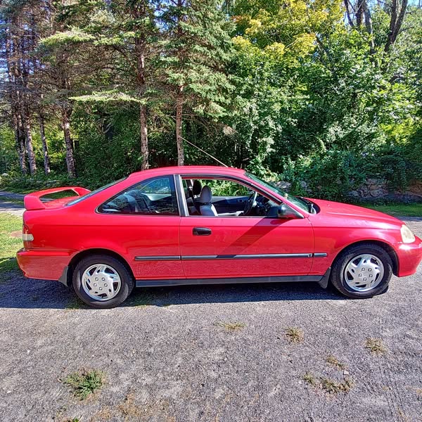 2000 Honda Civic - DX Coupe 2D