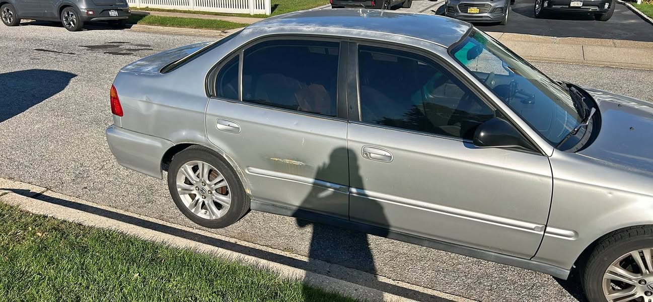 1999 Honda Civic - DX Sedan 4D