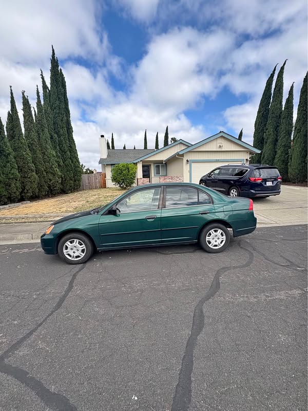 2001 Honda Civic - LX Sedan 4D