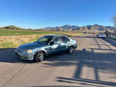 2000 Honda Civic - DX Sedan 4D