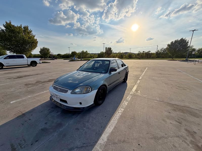 2000 Honda Civic - LX Sedan 4D