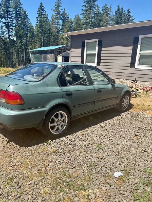 1998 Honda Civic - LX Sedan 4D