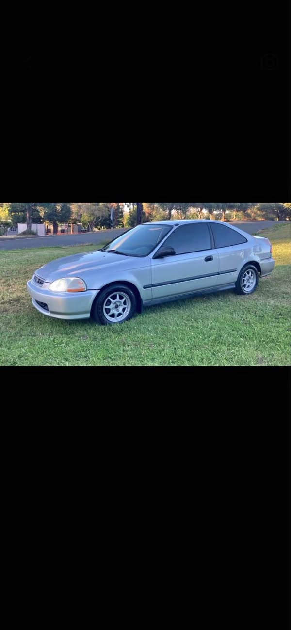 1998 Honda Civic - DX Coupe 2D