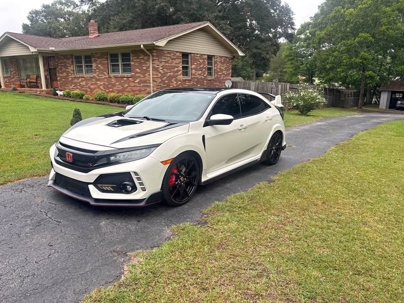 2018 Honda Civic Type R - Hatchback Sedan 4D