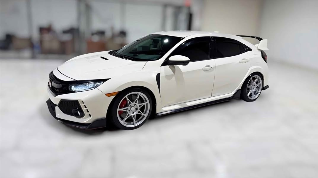 2019 Honda Civic Type R - Touring Hatchback Sedan 4D