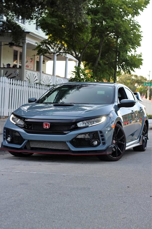 2021 Honda Civic Type R - Hatchback Sedan 4D