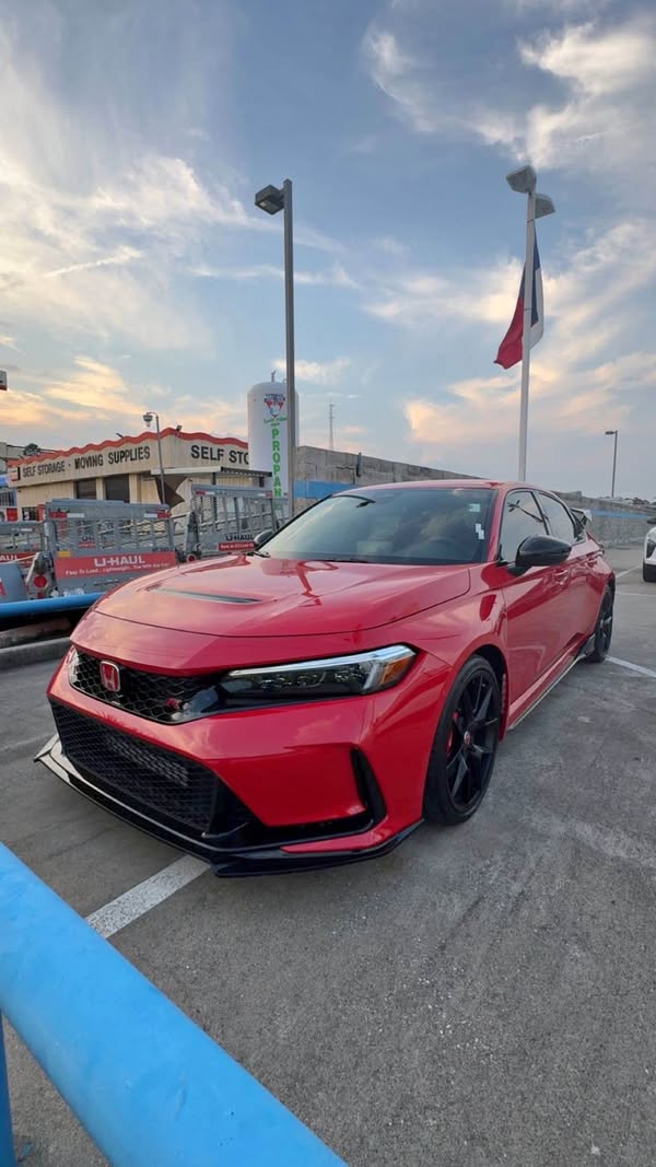2023 Honda Civic Type R - Hatchback Sedan 4D