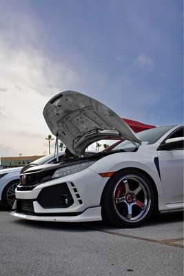 2018 Honda Civic Type R - Touring Hatchback Sedan 4D