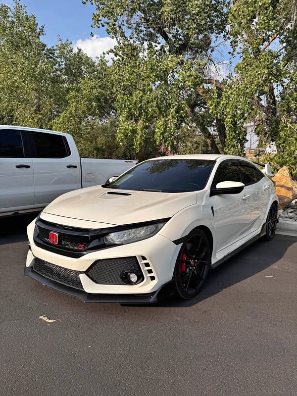 2019 Honda Civic Type R - Hatchback Sedan 4D
