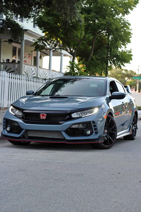 2021 Honda Civic Type R - Hatchback Sedan 4D