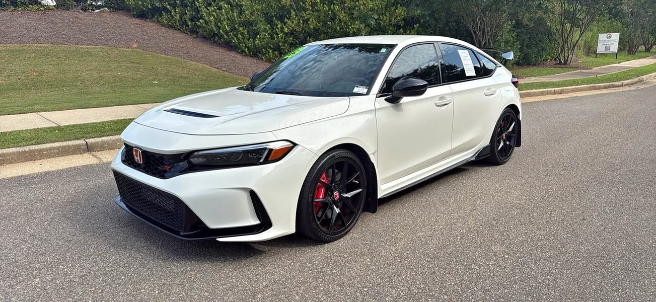 2023 Honda Civic Type R - Touring Hatchback Sedan 4D