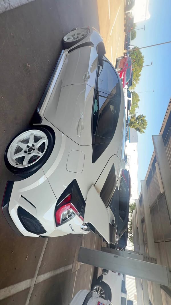 2021 Honda Civic Type R - Touring