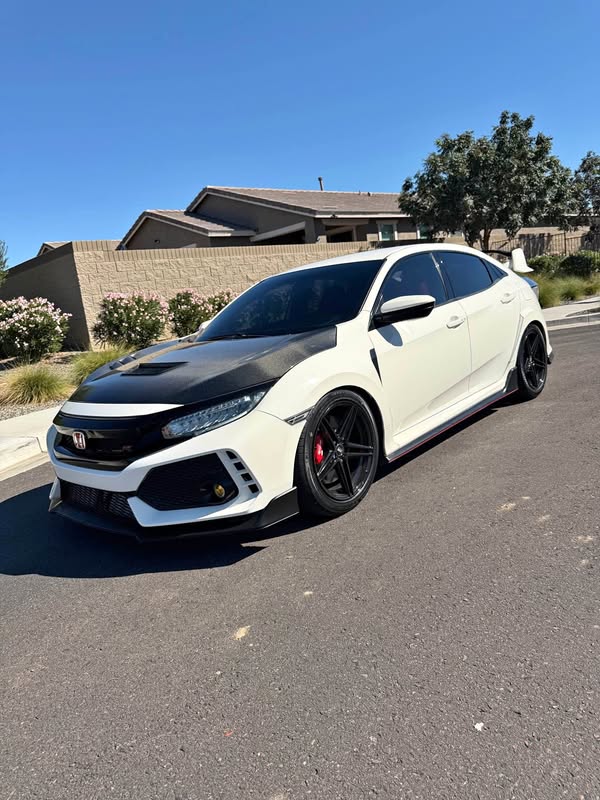 2019 Honda Civic Type R - Hatchback Sedan 4D
