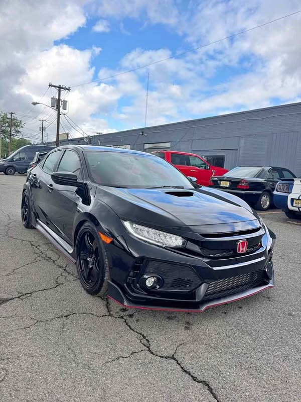 2019 Honda Civic Type R - Touring Hatchback Sedan 4D