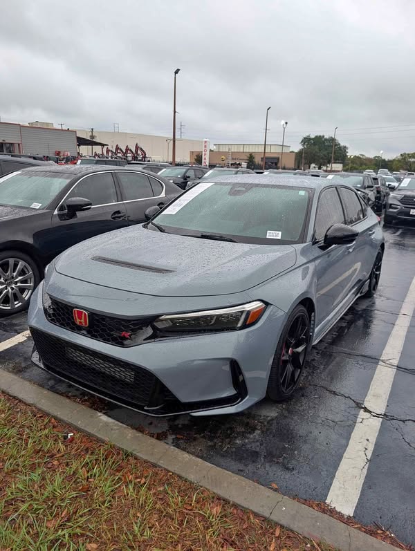 2024 Honda Civic Type R - Hatchback Sedan 4D