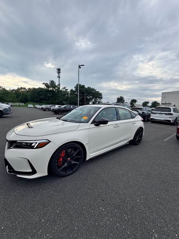 2025 Honda Civic Type R - Hatchback Sedan 4D