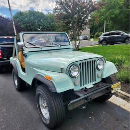 Jeep CJ5 - 1976 \/ Fiberglass Tub with Metal hood and Fenders \/ 232 - 6cyl w\/ 3sp manual - 4wd