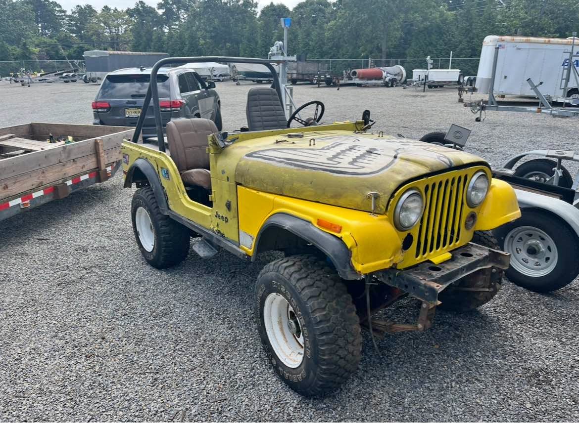 1979 Jeep cj5 - Golden Eagle