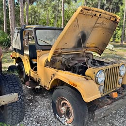 1974 jeep cj5 with factory AMC 304 V8  \ufffc
