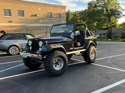 1986 Jeep cj7 - Laredo