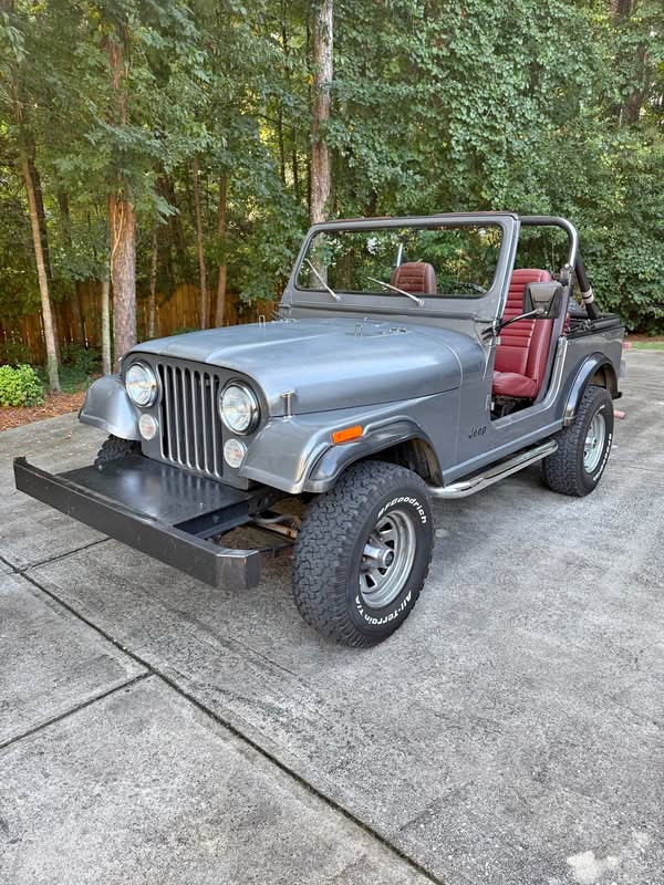 1985 Jeep CJ-7 - Base