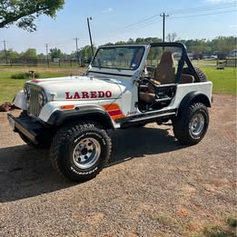 1982 cj7 Jeep Laredo