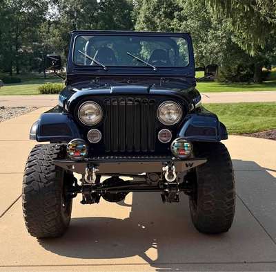 1986 Jeep Cj-7 - Renegade