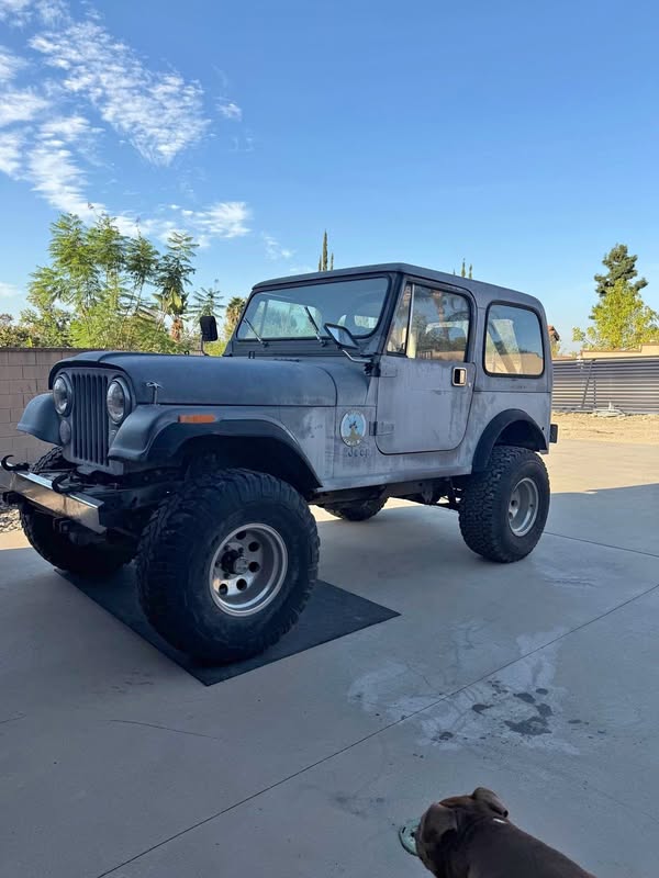 1985 Jeep CJ 7 - Laredo