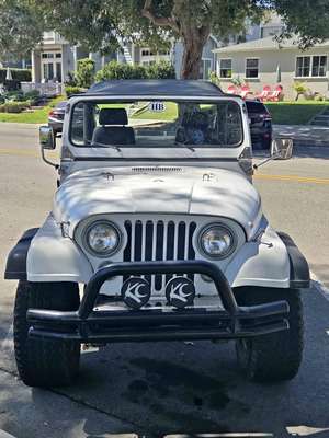 1980 Jeep cj-7 - V8