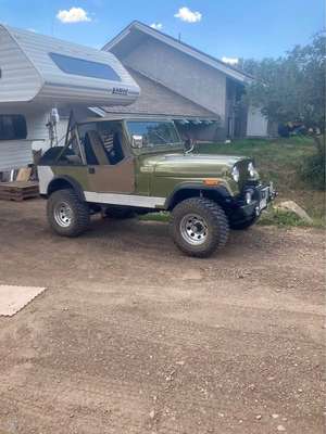 1985 Jeep cj-7 - Two door