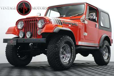 1979 Jeep CJ-7 AMC 304 V8 4x4 Show Jeep!