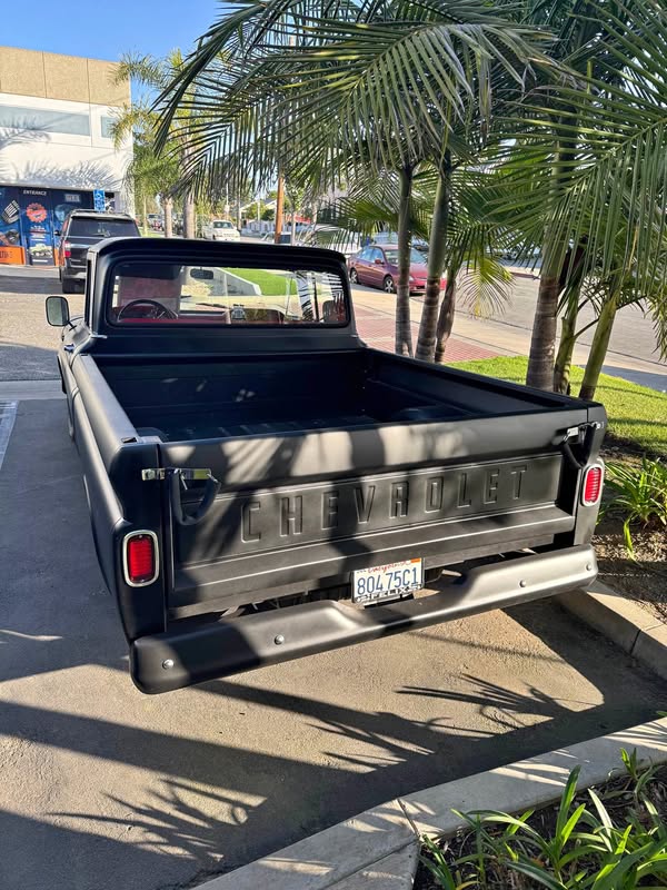 1962 Chevrolet c10 - Big window