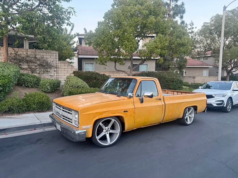 1987 Chevrolet C10 - Long bed