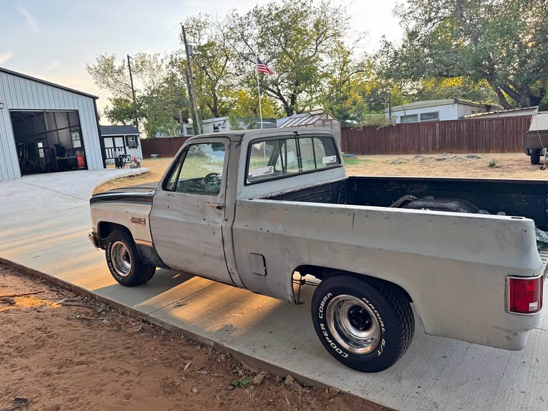 1984 Chevrolet c10 short bed