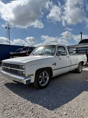 1983 Chevrolet C10 - Single cab