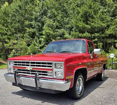1987 Chevrolet Silverado - Reg. Cab Short Bed R10 2WD (C10)