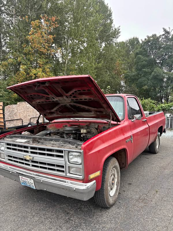 1986 Chevrolet c10 - Long bed