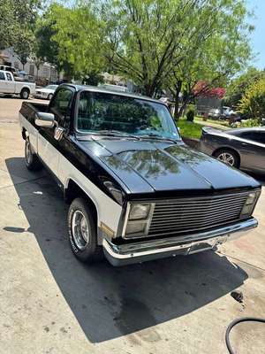 1986 Chevrolet C10 - Truck
