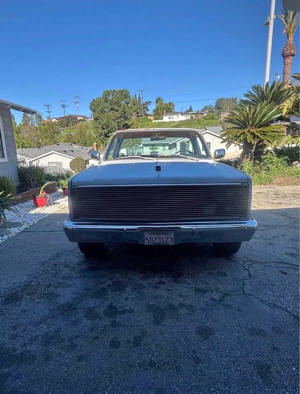 1983 Chevrolet c10 - long bed