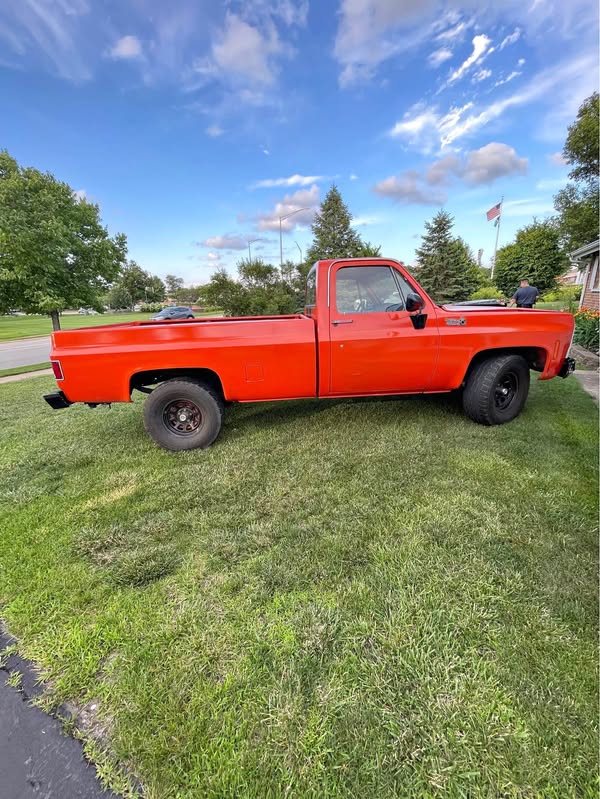 1980 Chevrolet c10 - Custom deluxe