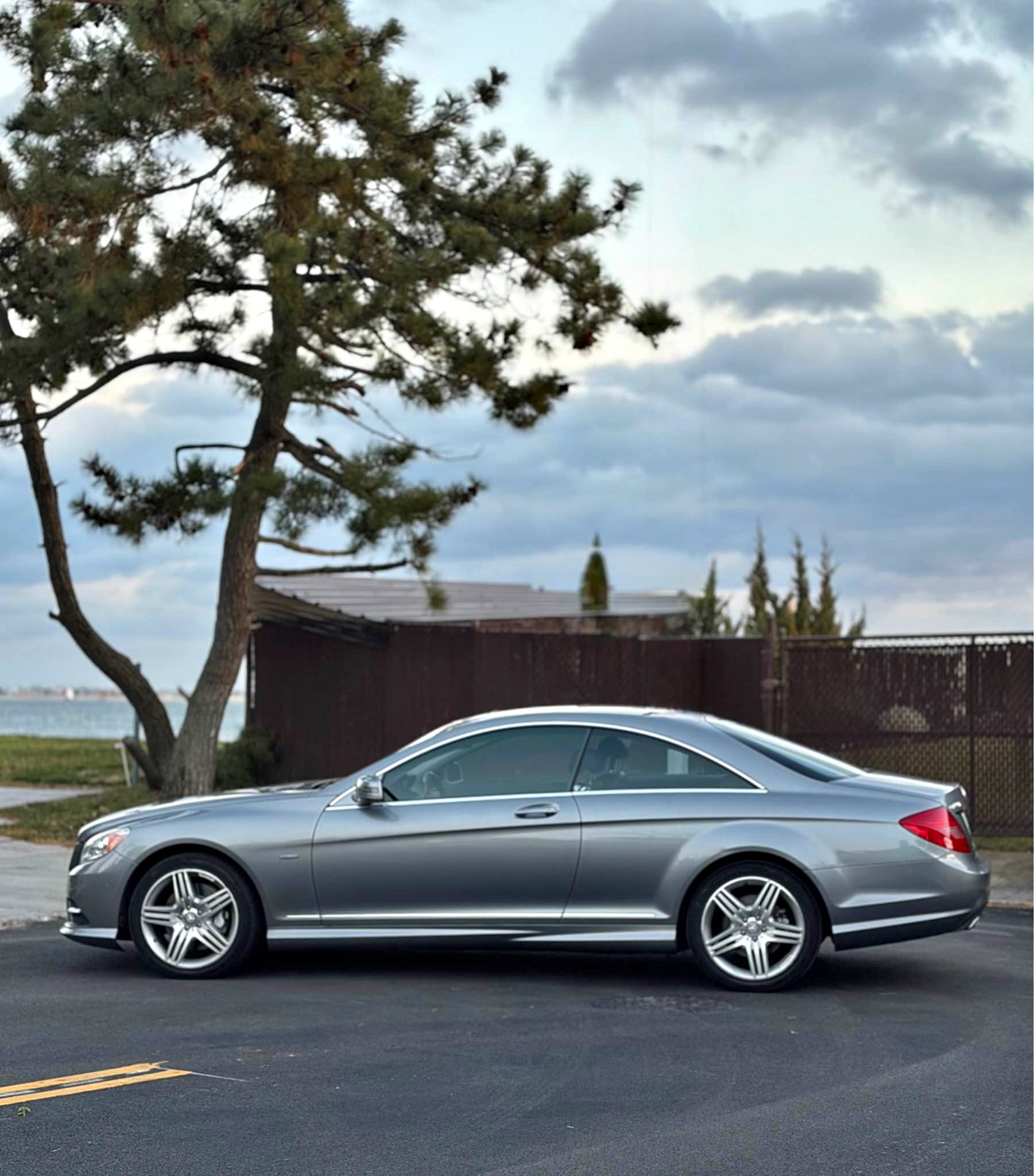 2012 Mercedes-Benz CL-Class - CL 550 4MATIC Coupe 2D