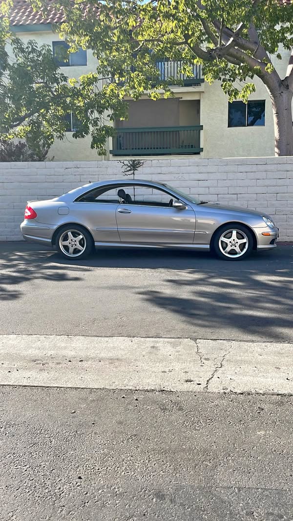 2004 Mercedes-Benz CLK-Class - 500