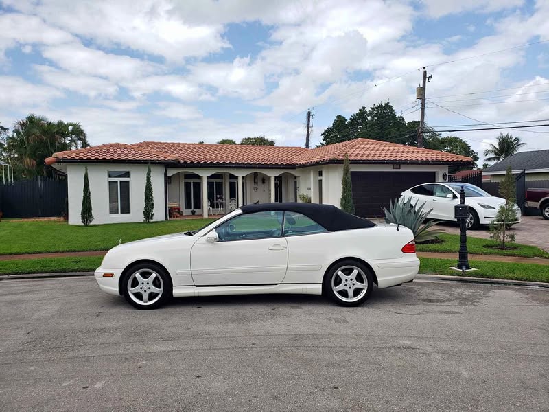 2002 Mercedes-Benz CLK-Class - CLK 430 Coupe 2D