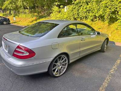 2005 Mercedes-Benz CLK-Class - CLK 320 Coupe 2D