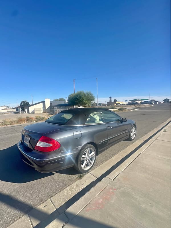 2008 Mercedes-Benz CLK-Class - CLK 320 Coupe 2D