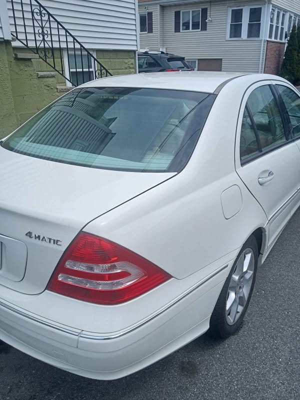 2007 Mercedes-Benz CLK-Class