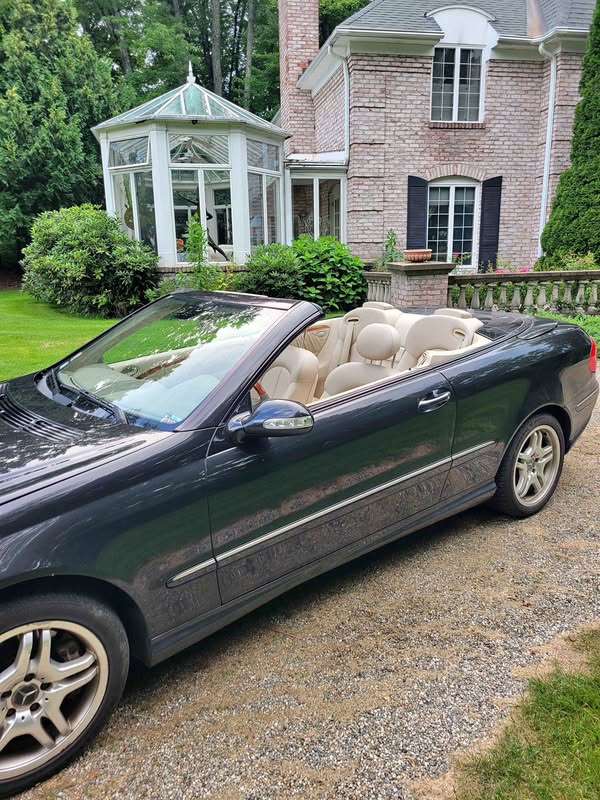 2004 Mercedes-Benz CLK-Class - CLK 500 Cabriolet 2D
