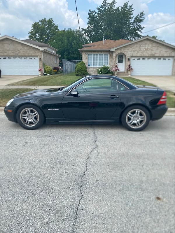 2001 Mercedes-Benz CLK-Class
