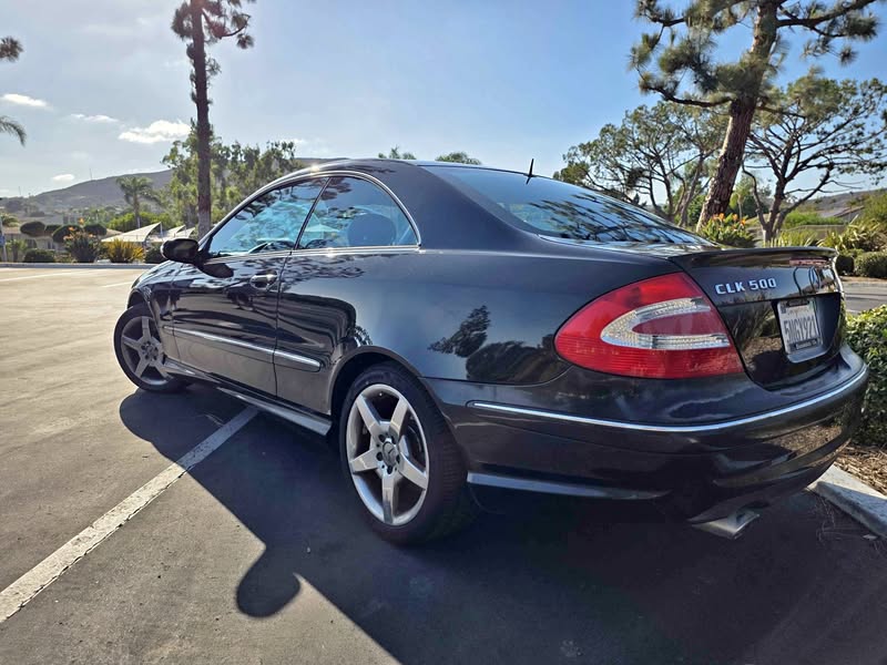 2005 Mercedes-Benz CLK-Class - CLK 500 Coupe 2D
