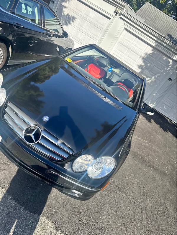 2005 Mercedes-Benz CLK-Class - CLK 320 Cabriolet 2D
